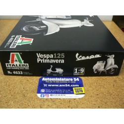 Vespa 125 Primavera n°4633 Italeri Maquette