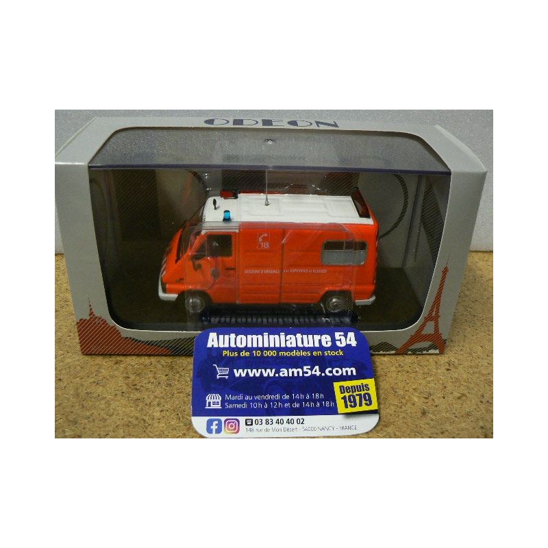 VSAB equipt Sanicar sur renault master T30 des sapeurs pompiers de Matignon Cotes D Armor vue ici en 1992
