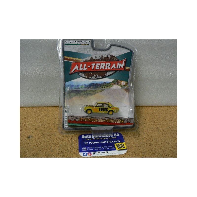 Datsun 510 4 Door Sedan 1973 All Terrain Series 35230-B Greenlight 1.64ième