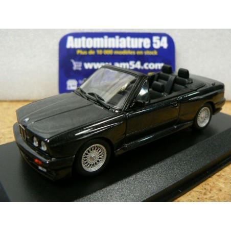 BMW 3-Series M3 E30 Silver Blue Met. 1988 940020334 MaXichamps