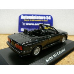 BMW 3-Series M3 E30 Silver Blue Met. 1988 940020334 MaXichamps