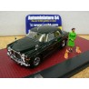 Rover 3.5 P5b Saloon HM Queen Elizabeth 2 + figurine & Corgi MX41706-113 Matrix Scale Models