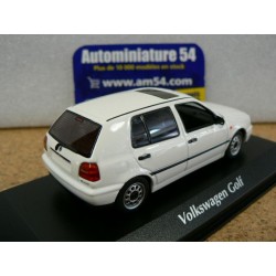 Volkswagen Golf 3 white 1997 940055500 MaXichamps