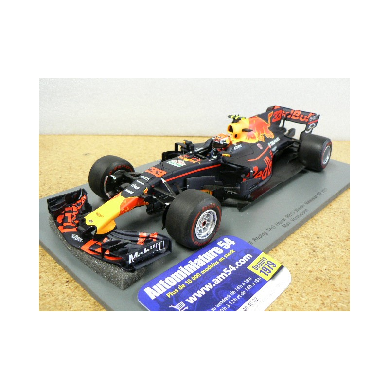 2017 Red Bull RB13 n°33 Max Verstappen 1st winner Malaysian GP 18S311 Spark Model