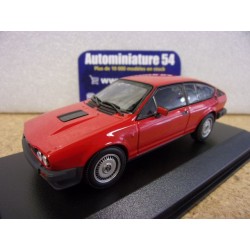 Alfa Roméo GTV6 red 1983...