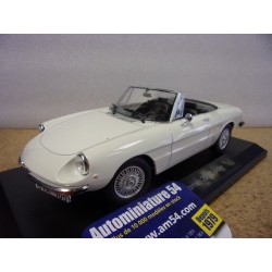 Alfa Roméo 2000 Spider 1978 white 187882 Norev