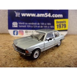 Bmw 323i light Blue Met. 1975 1/87 870020000 Minichamps