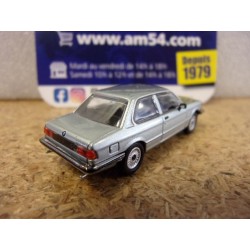 Bmw 323i light Blue Met. 1975 1/87 870020000 Minichamps