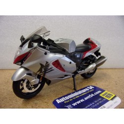Suzuki Hayabusa 2022 1:12...