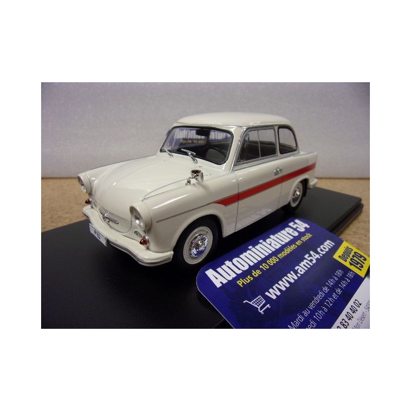 Trabant P50 White - Red WB124186 WhiteBox