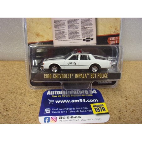 Chevrolet Impala 9C1 Police 1980 " Vintage Ad Cars "39130-E Greenlight 1.64ième