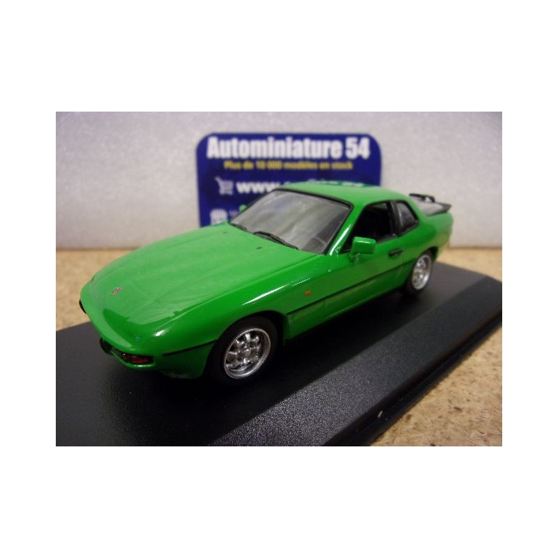 Porsche 924 green 1976 940062124 MaXichamps