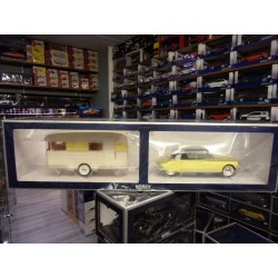 Citroen DS19 Jaune...