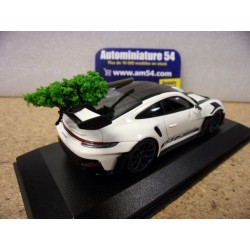 Porsche 911 - 992 GT3RS Blanc Weissach Packet Noël 2023 410062105 Minichamps