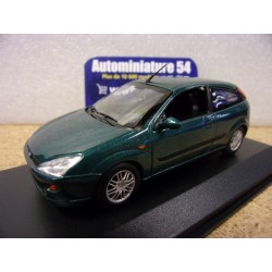 Ford Focus Green Metallic 940087001 MaXichamps