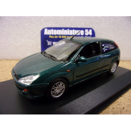 Ford Focus Green Metallic 940087001 MaXichamps