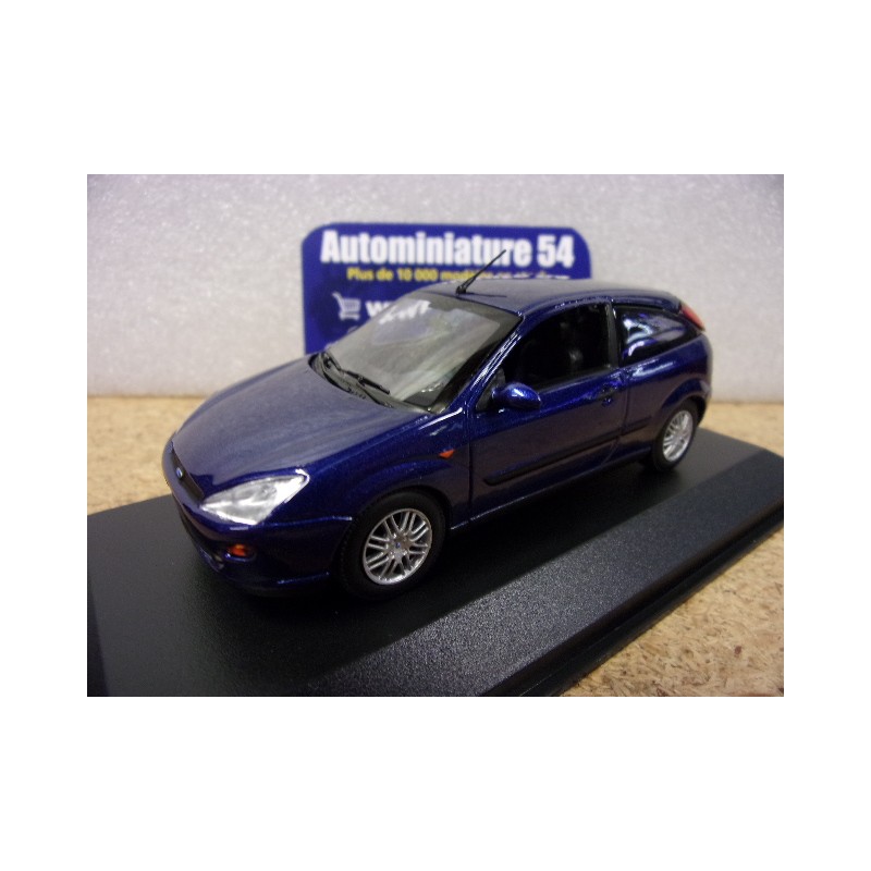 Ford Focus Blue Metallic 940081900 MaXichamps