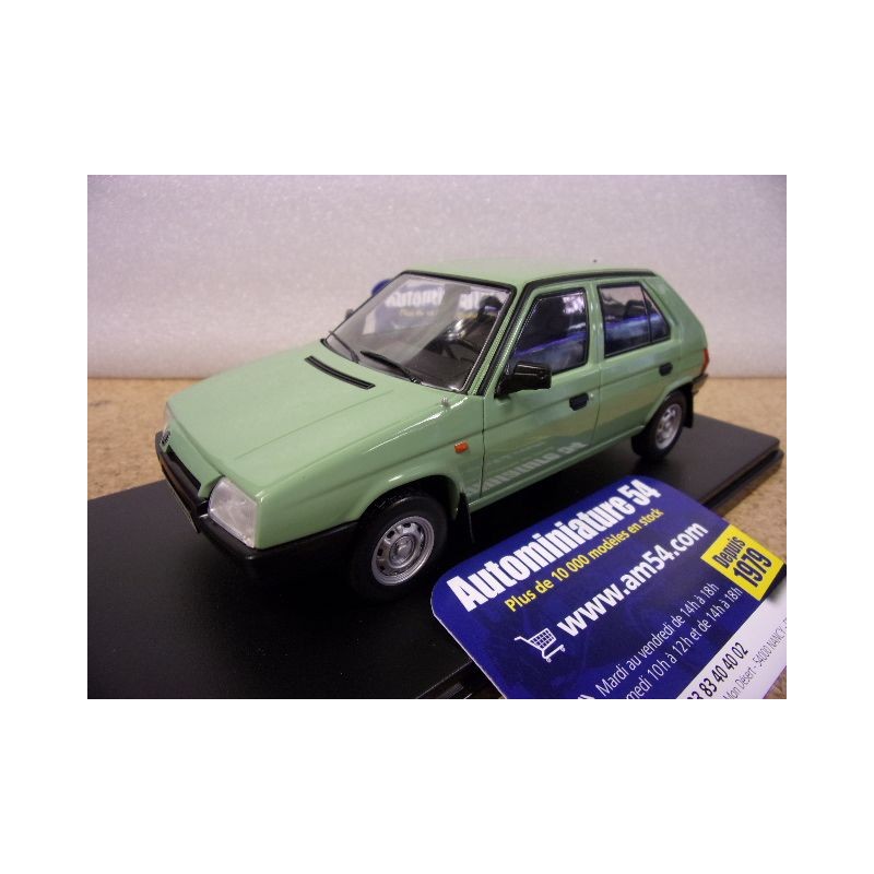 Skoda Favorit green WB124197 WhiteBox