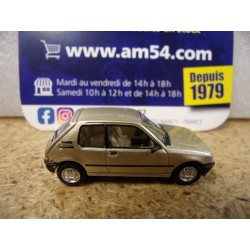 Peugeot 205 beige 870507 Premium ClassiXXs PCX87