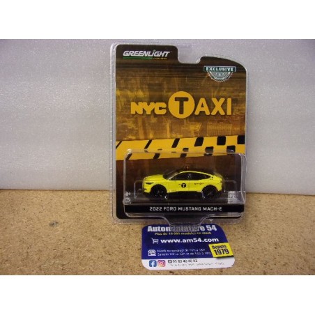 Ford Mustang Mach E Taxi New York NYC 30430 Exclusive Greenlight 1.64ième