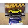 Ford Mustang Mach E Taxi New York NYC 30430 Exclusive Greenlight 1.64ième
