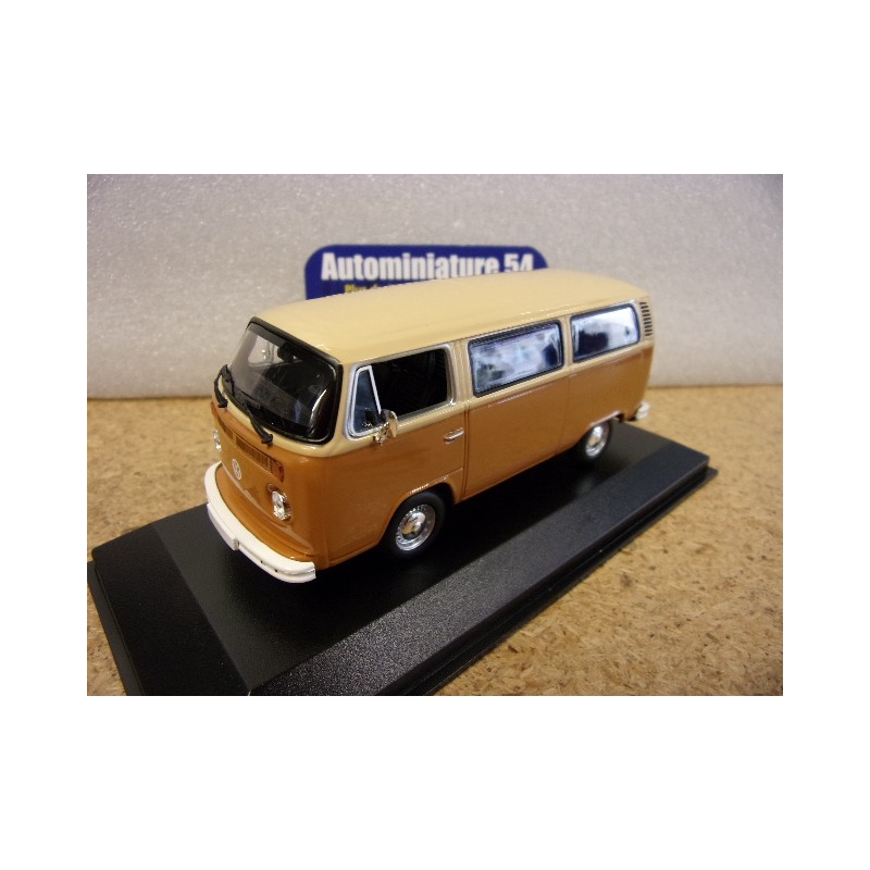 Volkswagen T2B Combi Bus Beige - brown 1972 940053001 MaXichamps