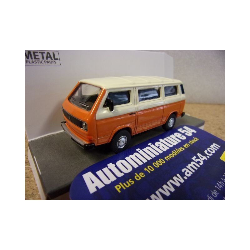 Volkswagen T3L Bus Orange - Beige 452037800 Schuco 1-64