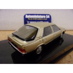 Renault 25 phase 1 1986 CLC539 Ixo Models
