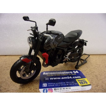 Maisto triumph sales