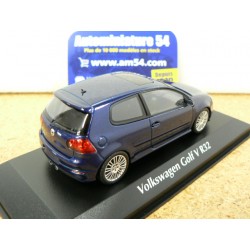Volkswagen Golf 5 R32 2005 940054501 MaXichamps