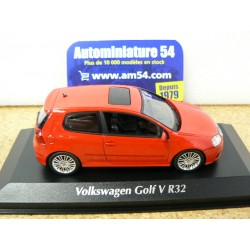 Volkswagen Golf 5 R32 Red 2005 940054500 MaXichamps
