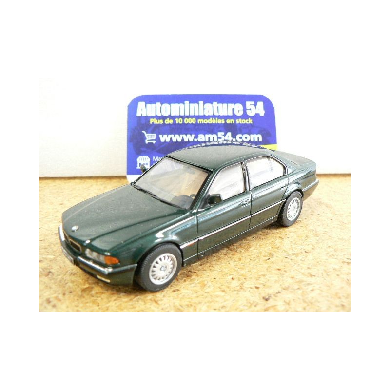 BMW 740i Green 070249 Herpa