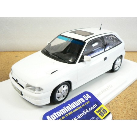 Opel Astra GSi Casablanca White 1991 183673 Norev