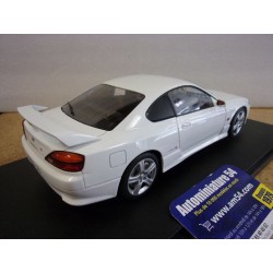 Nissan Silvia S15 Spec- R Aero Aspen White 1999 S1812201 Solido