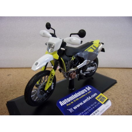 Husqvarna 701 Supermoto 2023 1:12 32726 Maisto
