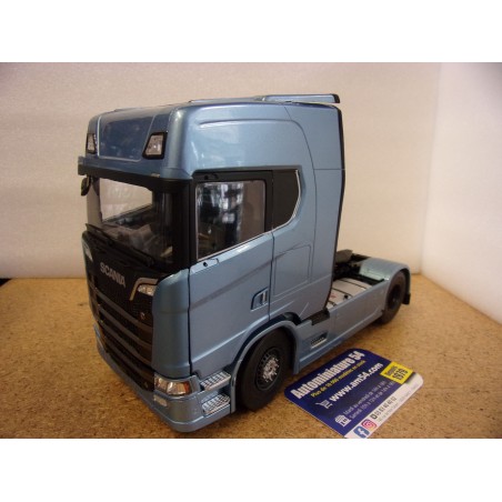 Scania S770 Highline Frost Edition Blue 2023 S2400304 Solido
