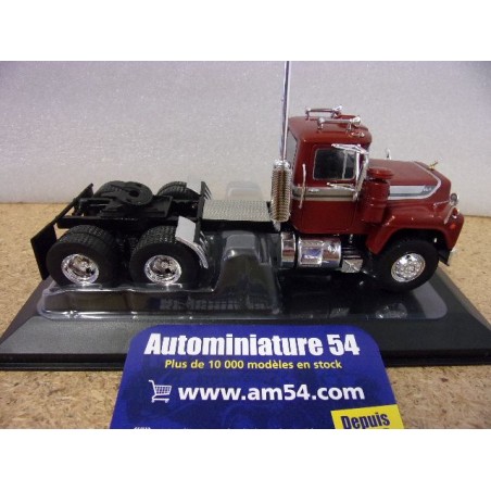 Mack R Serie Red - Silver 1966 TR212 Ixo Models