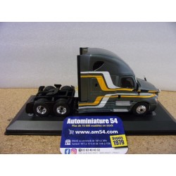 Freightliner Cascadia Grey 2018 TR211 Ixo Models