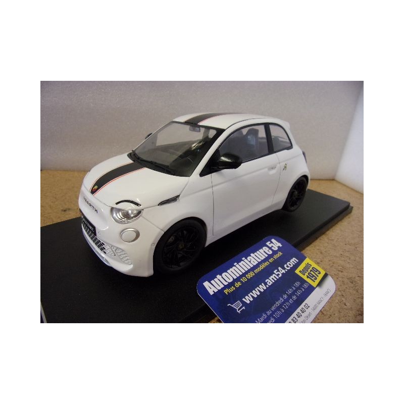 Fiat Abarth 500e White MCG18497 Ixo Models