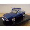 Jaguar XJ8 ( X308) Dark Blue 1998 CLC588 Ixo Models