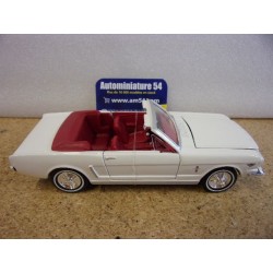 Ford Mustang cabrio White 1964 "Goldfinger - James Bond" 79852 Motor Max