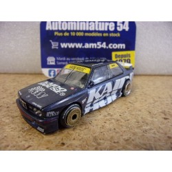 BMW M3 E30 Kaido Works V1 KHMG154 True Scale Miniatures MinGT