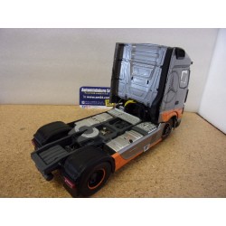 Mercedes Benz Actros L Grand Prix Edition Silver 2019 S2400202 Solido 1/24