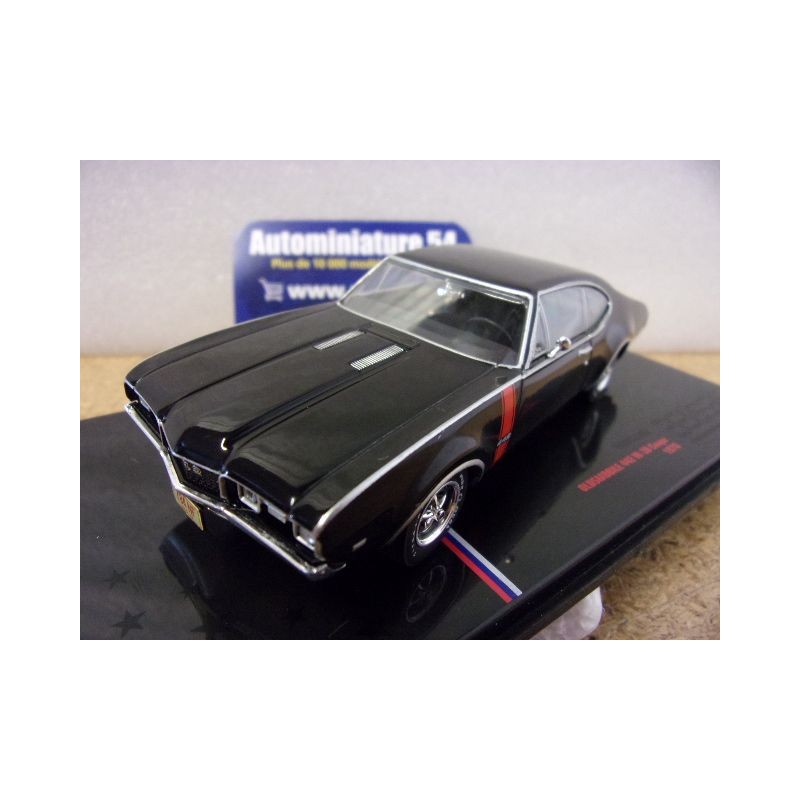 Oldsmobile 442 W30 Black 1970 U43RDC006 Ixo Models