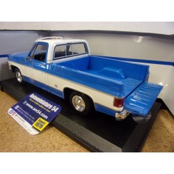 Chevrolet C10 Cheyenne Super White - Blue 31467Bl Maisto