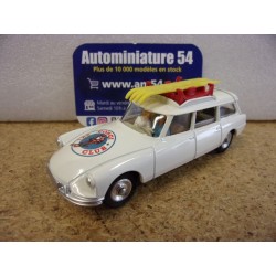 Citroen DS Safari Ski Club...