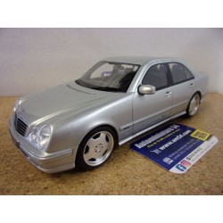 Mercedes Benz E55 AMG W210...