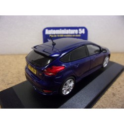 Ford Focus MK3 ST rDeep Impact Blue VA15307 Corgi Vanguards