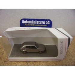 Volkswagen Golf 1 Silver 452677600 Schuco 1/87