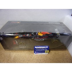 2024 Red Bull Honda RB20 n°1 Verstappen Las Vegas World Champion GP 110242201 Minichamps